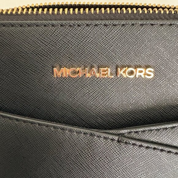 MICHAEL KORS Jet Set Travel Dome Crossbody Saffiano Leather Bag Black - Picture 9 of 10